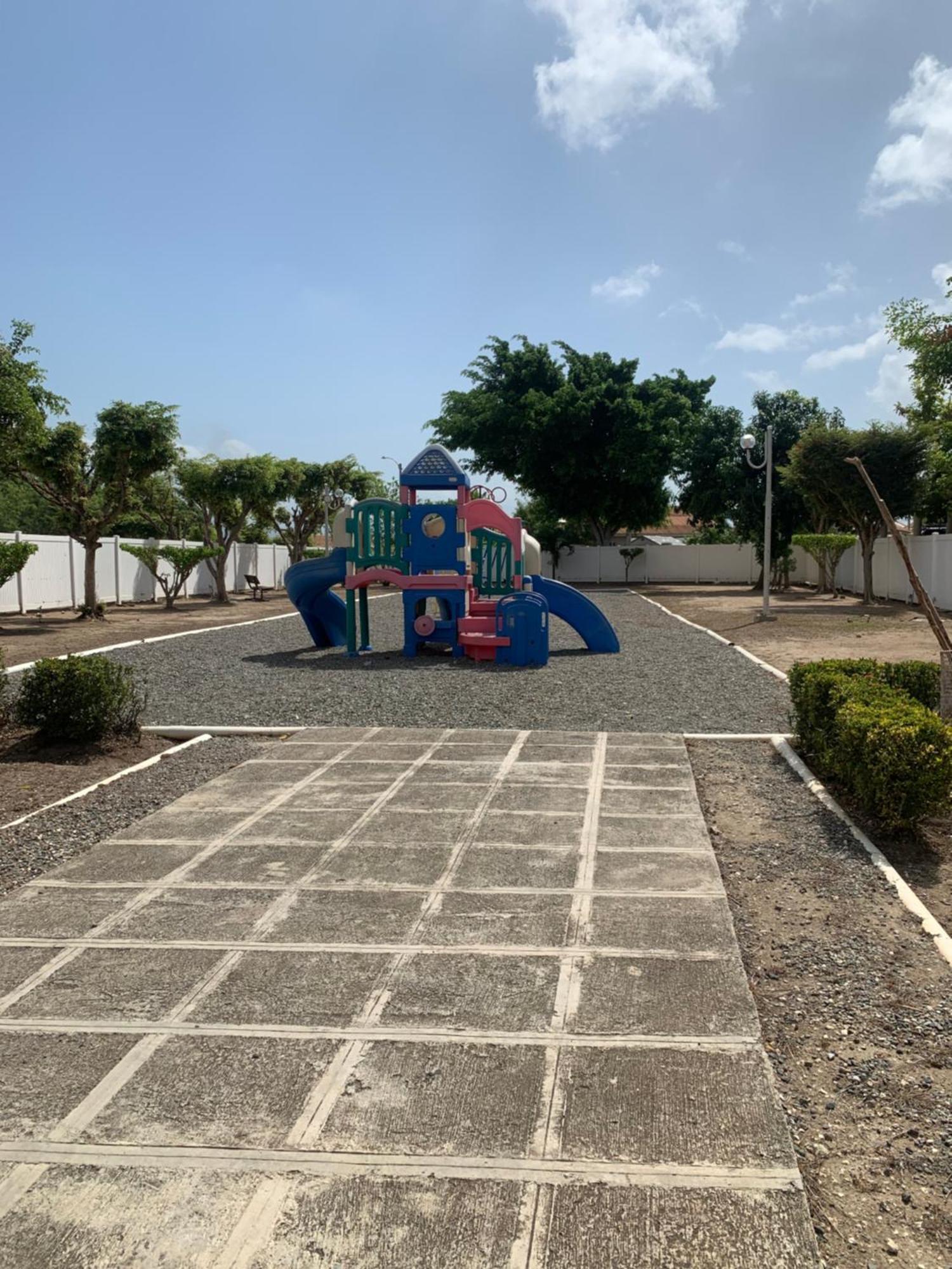 Hotel Caribbean Escape Portmore Exteriér fotografie